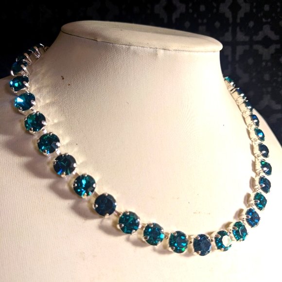 Blue Apatite Swarovski Crystal Necklace & Earrings in Silver Plated or Gold - Picture 3 of 8